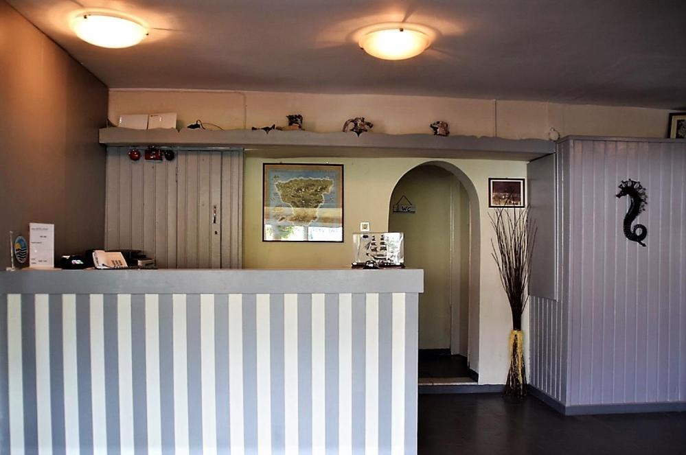 Attica Hotel Ephie Vathí Екстериор снимка